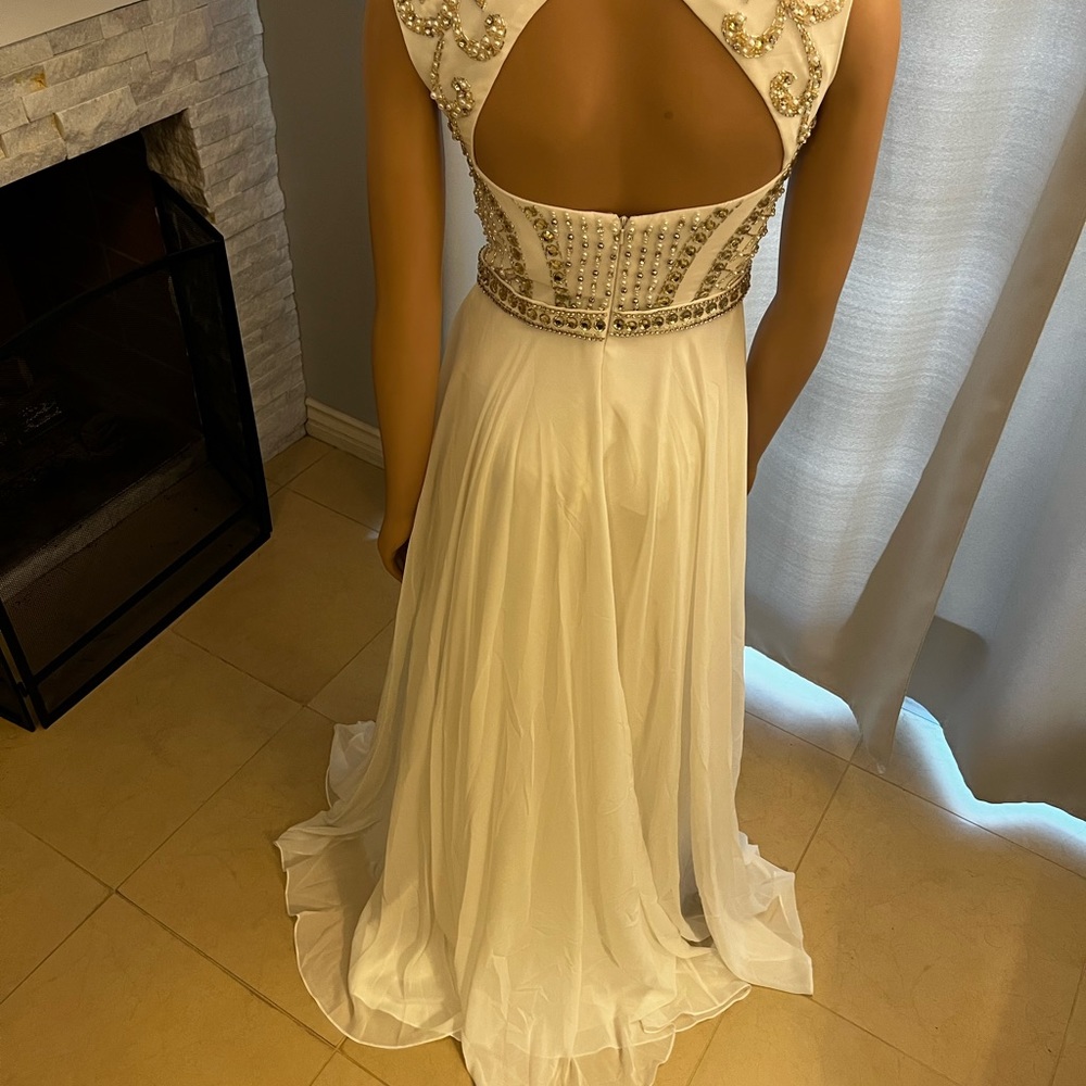 New Jovani gown